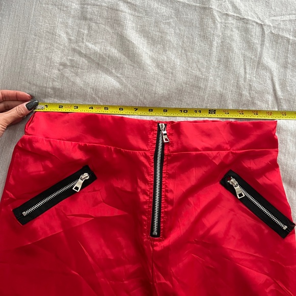 Red Mesh Knee Zipper Joggers - Picture 7 of 7